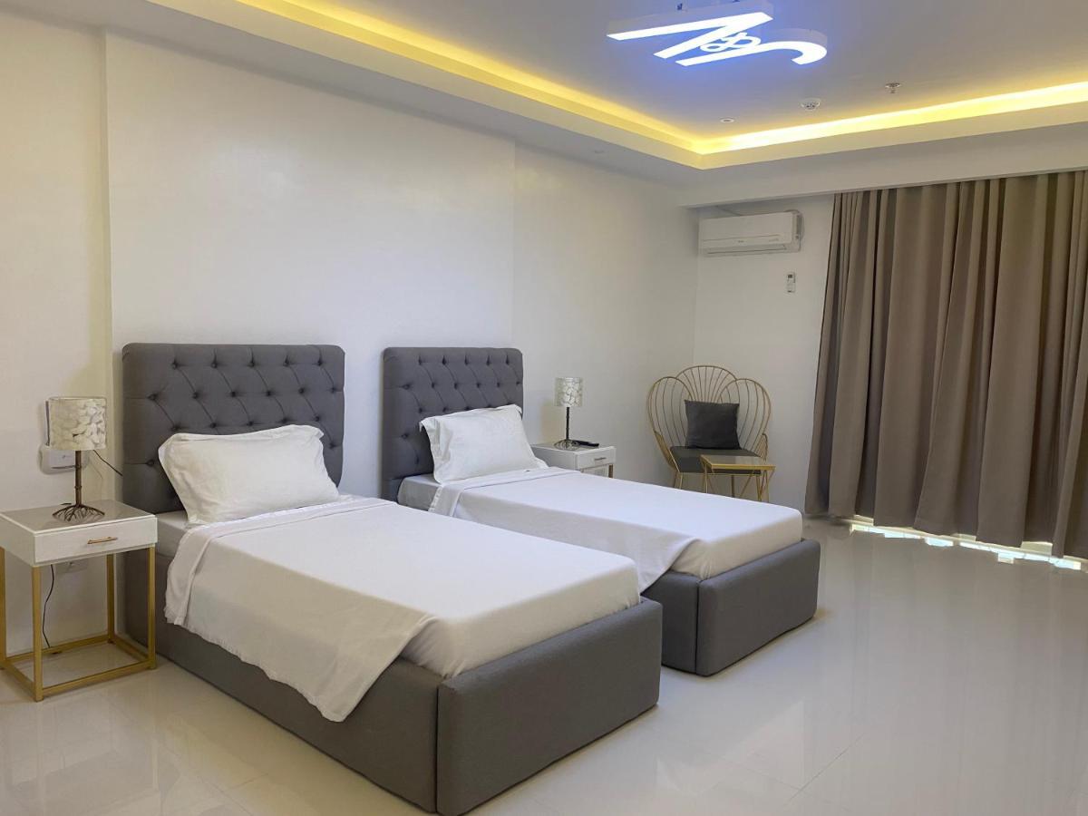 J&V Hotel And Resort Apaleng Екстериор снимка