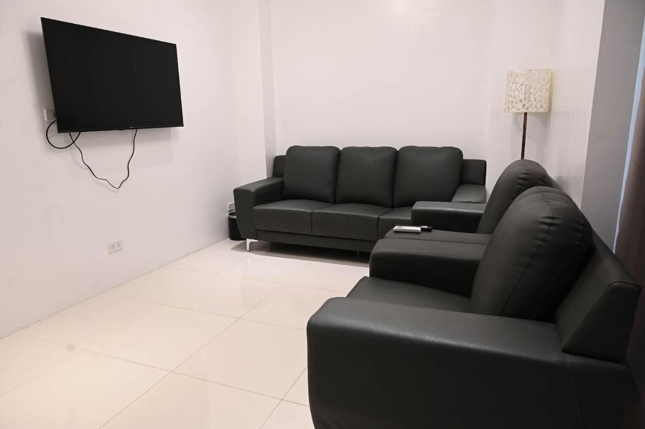 J&V Hotel And Resort Apaleng Екстериор снимка
